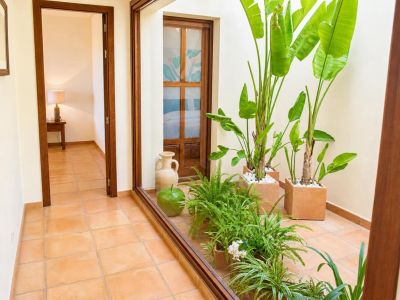 Élégante villa à vendre à Jávea, au pied du Montgó, avec vues spectaculaires