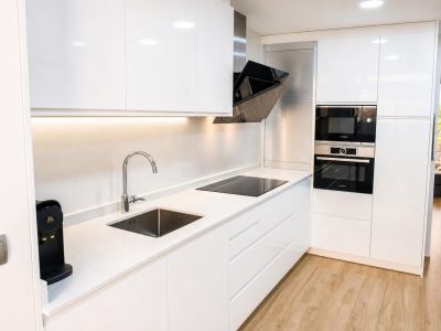 Appartement à vendre à Jávea, Port avec grande terrasse, parking et débarras