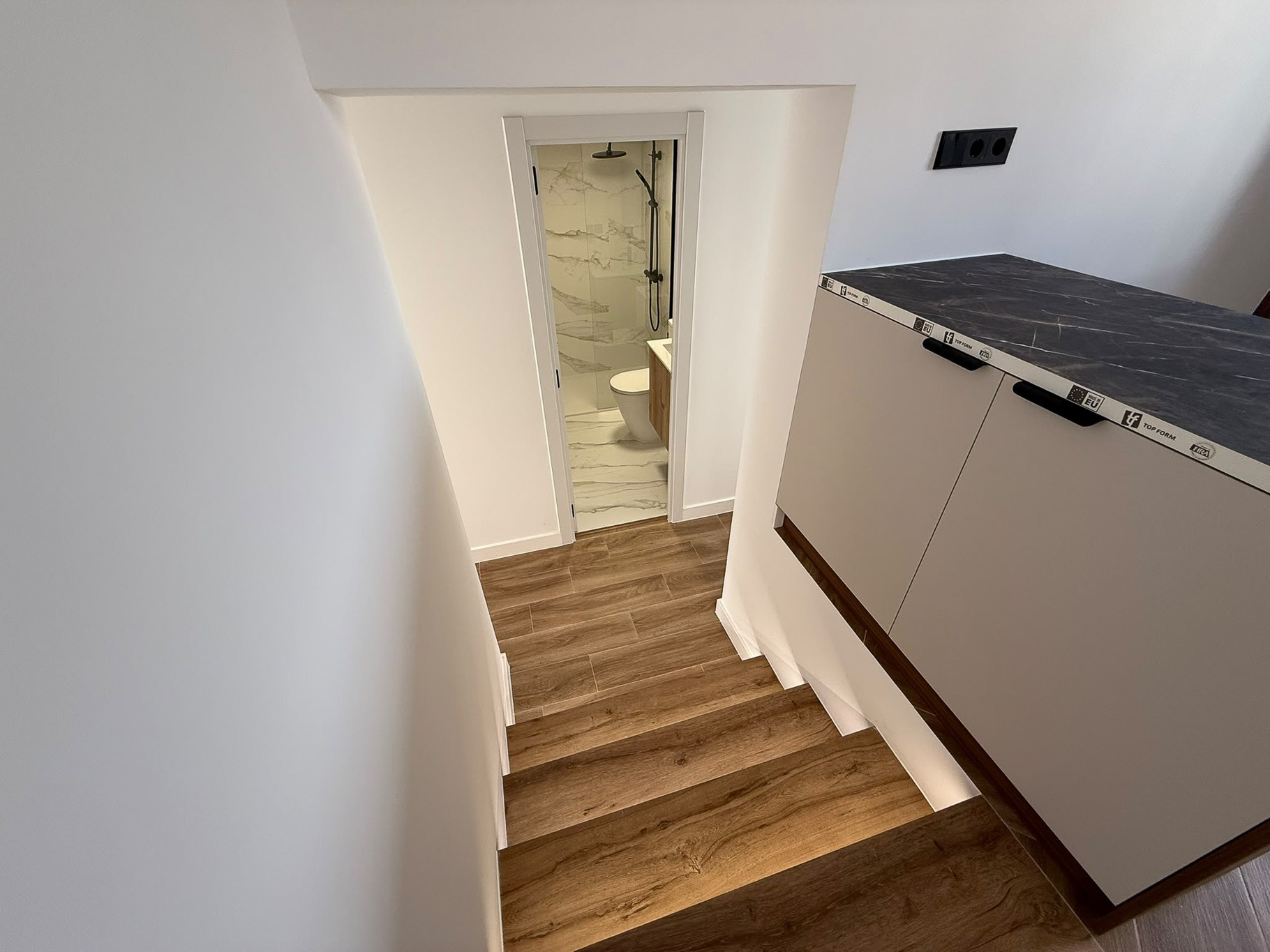 Escalier vers la salle de bains