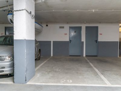 Place de parking souterrain