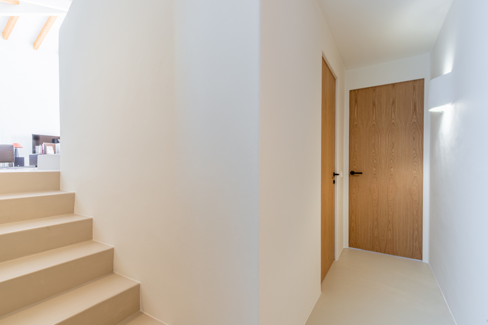 Couloir avec escalier