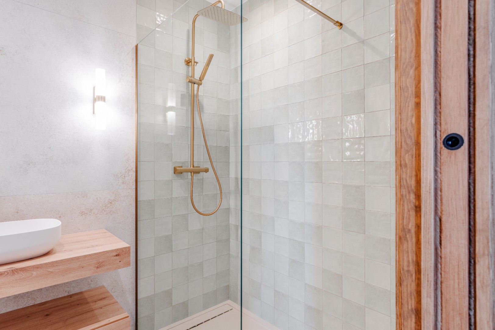 Douche de la salle de bains