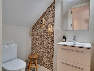 Toilettes d'invités