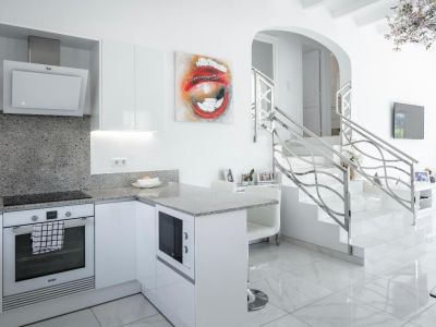 Cuisine et escalier