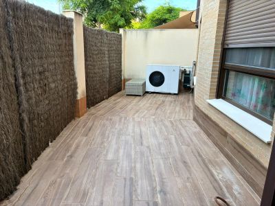 Rez-de-chaussée exclusif avec jardin et piscine à Jávea (El Arenal)