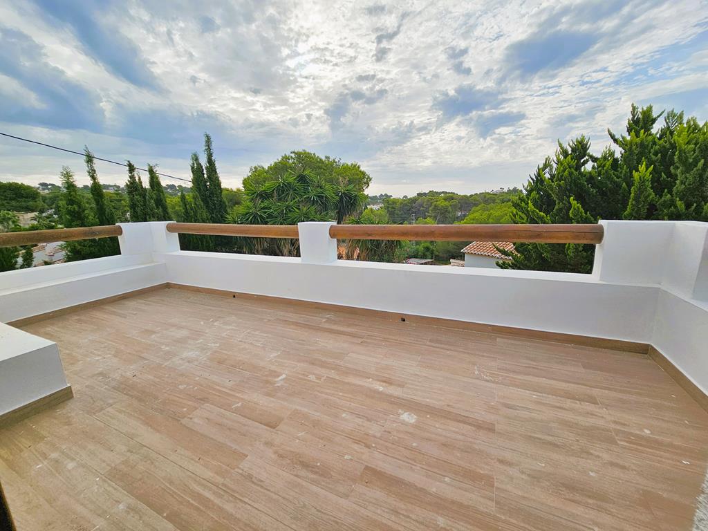 Terrasse avec vue dégagée