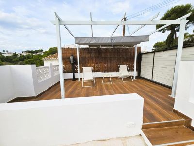Terrasse avec pergola