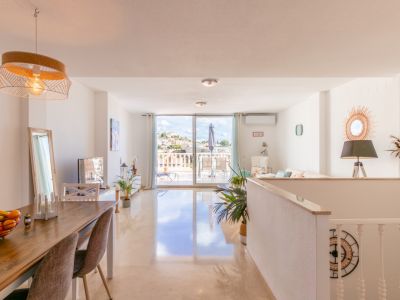 Salon salle à manger avec terrasse