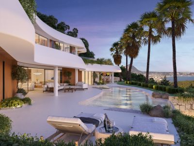 Terrasse et piscine avec vue mer