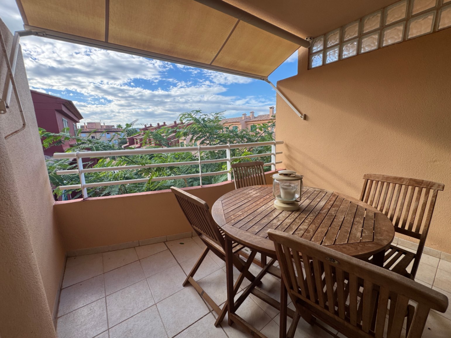Appartement avec terrasse et parking privé à Jávea