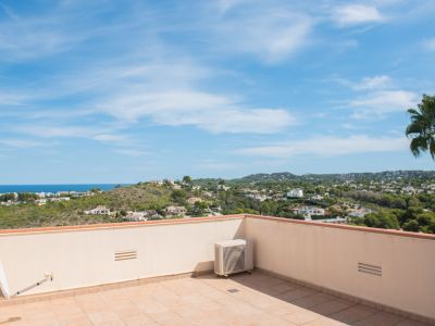 Terrasse avec vue sur mer