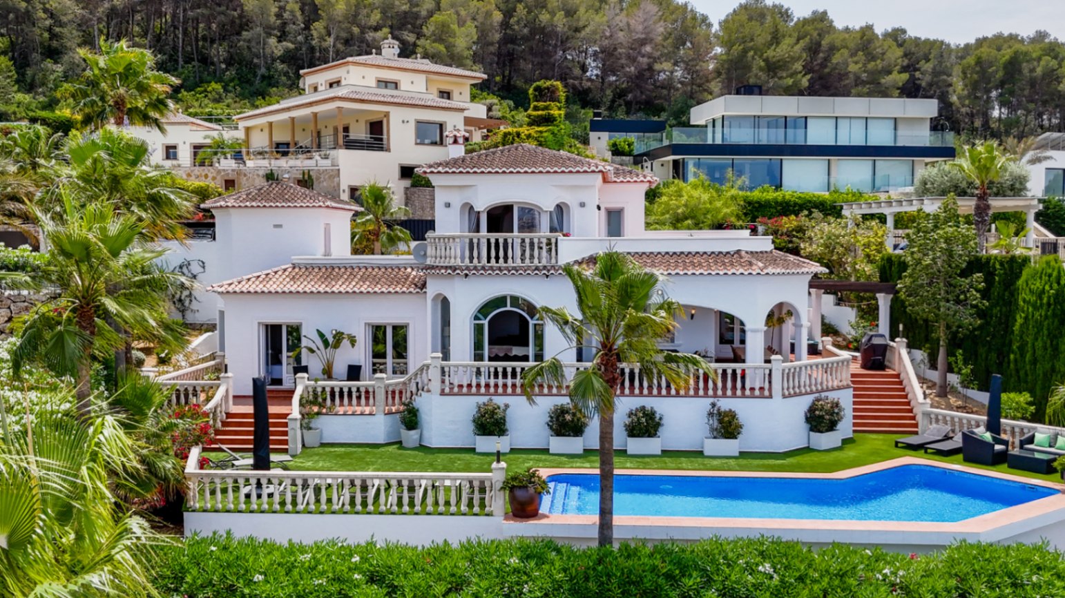 Chalet traditionnel avec vue panoramique sur la mer et le Montgó à Jávea