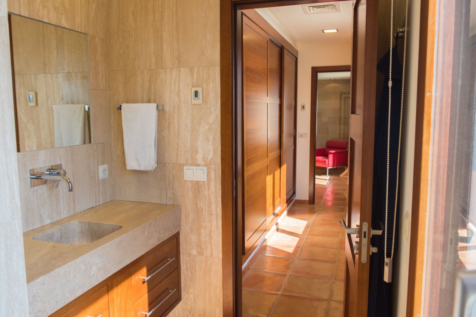 Salle de bains attenante