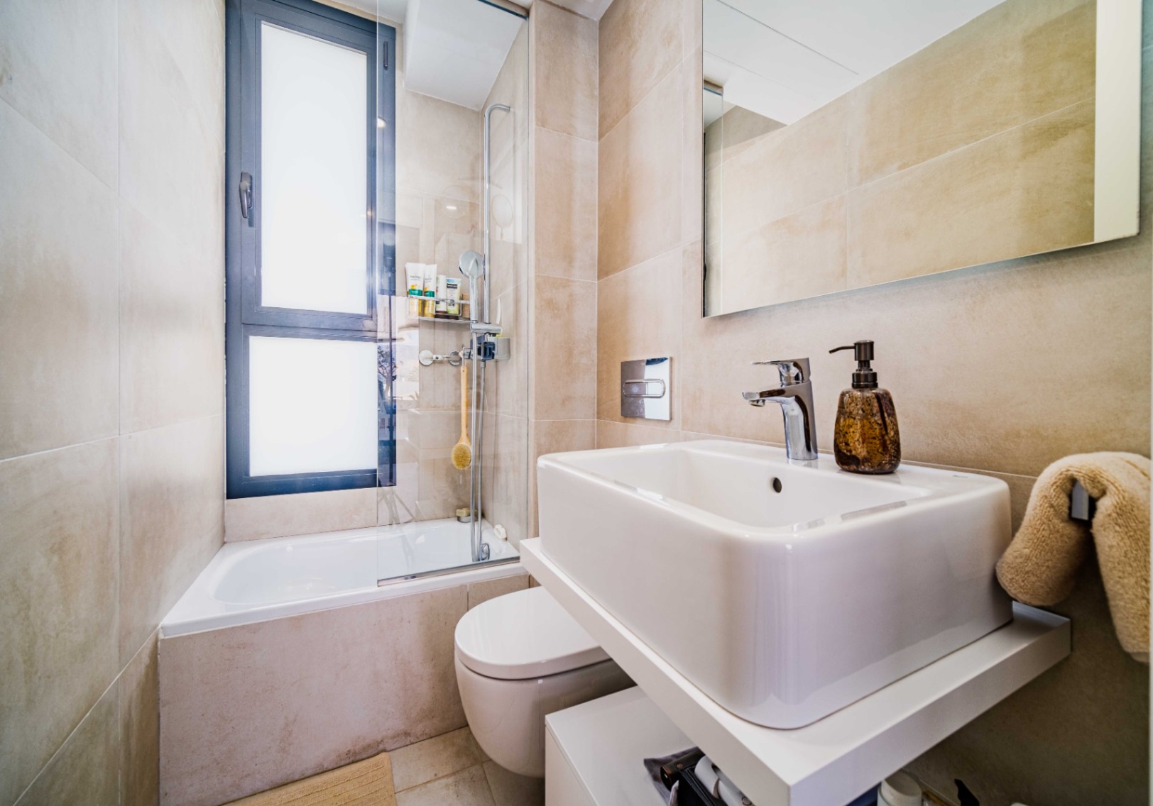 Duplex moderne avec solarium et vue mer à Jávea