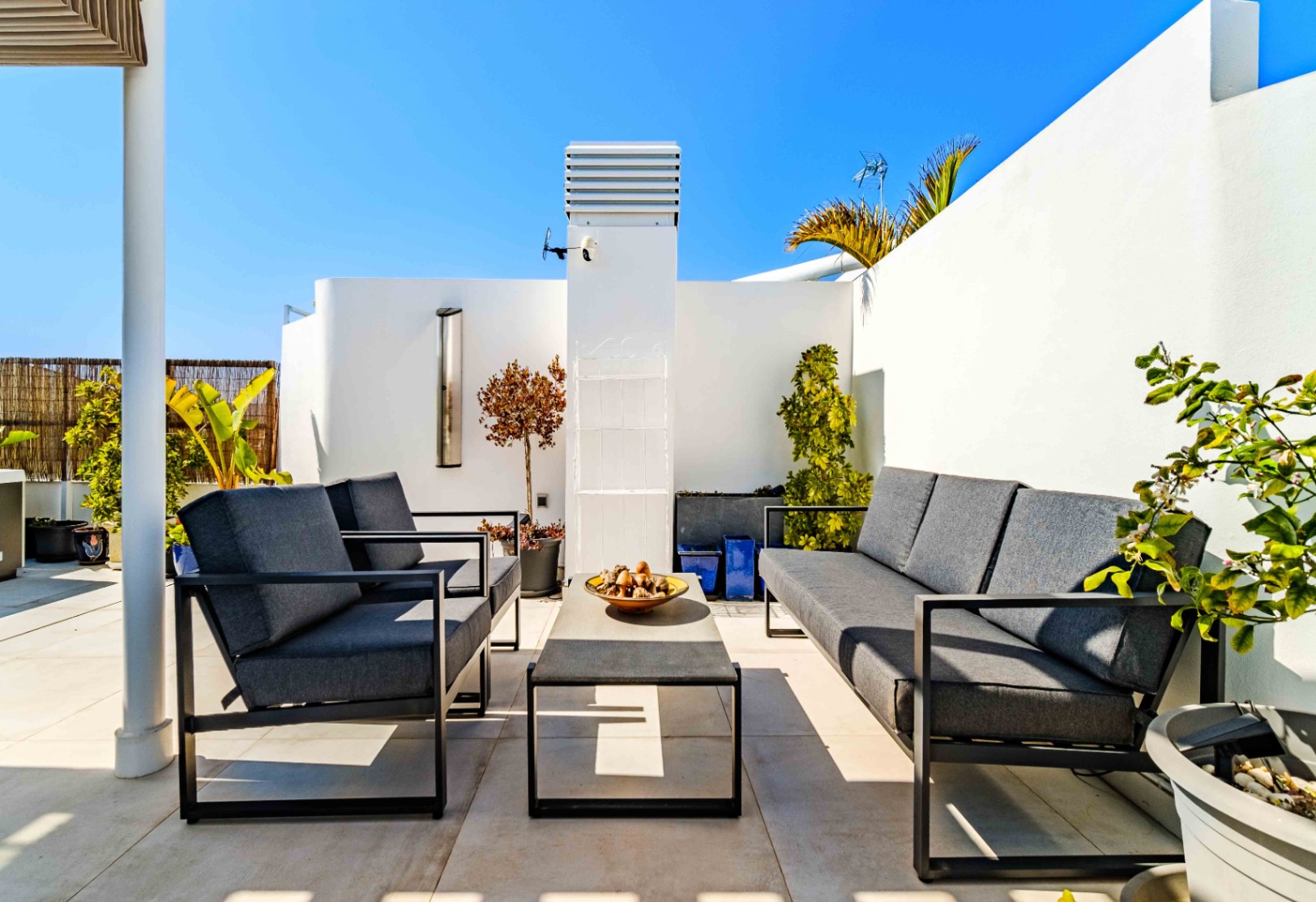 Duplex moderne avec solarium et vue mer à Jávea