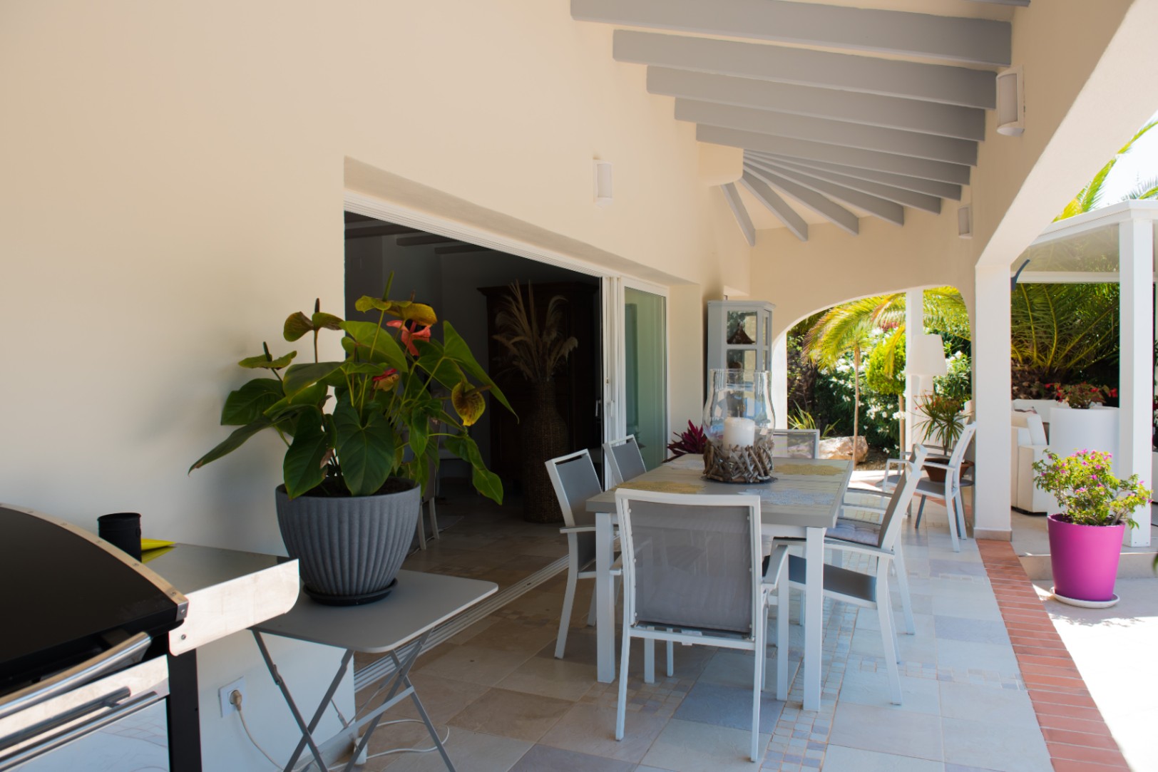 Chalet impeccable de plain-pied à Jávea avec piscine privée