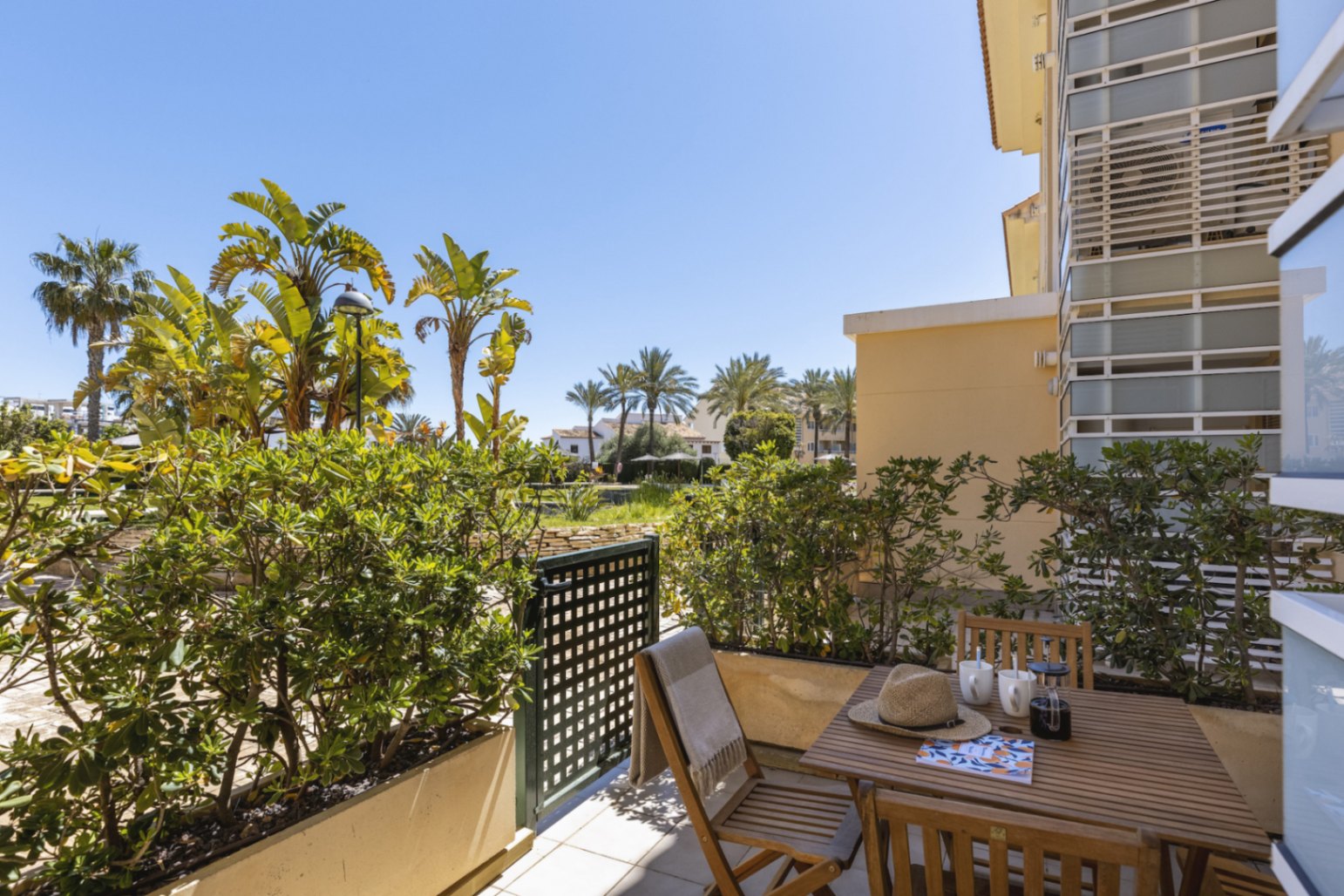 Apartamento moderno en Golden Beach 2, Jávea
