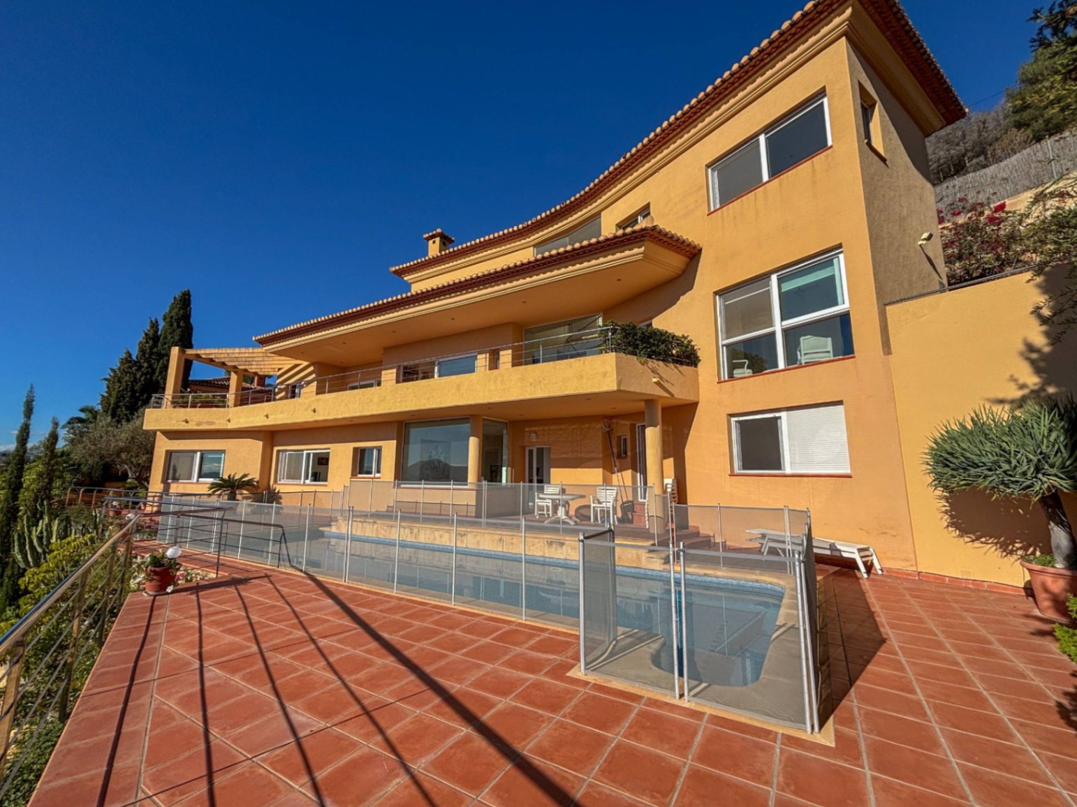Chalet à Jávea avec vue panoramique sur la mer et piscine privée
