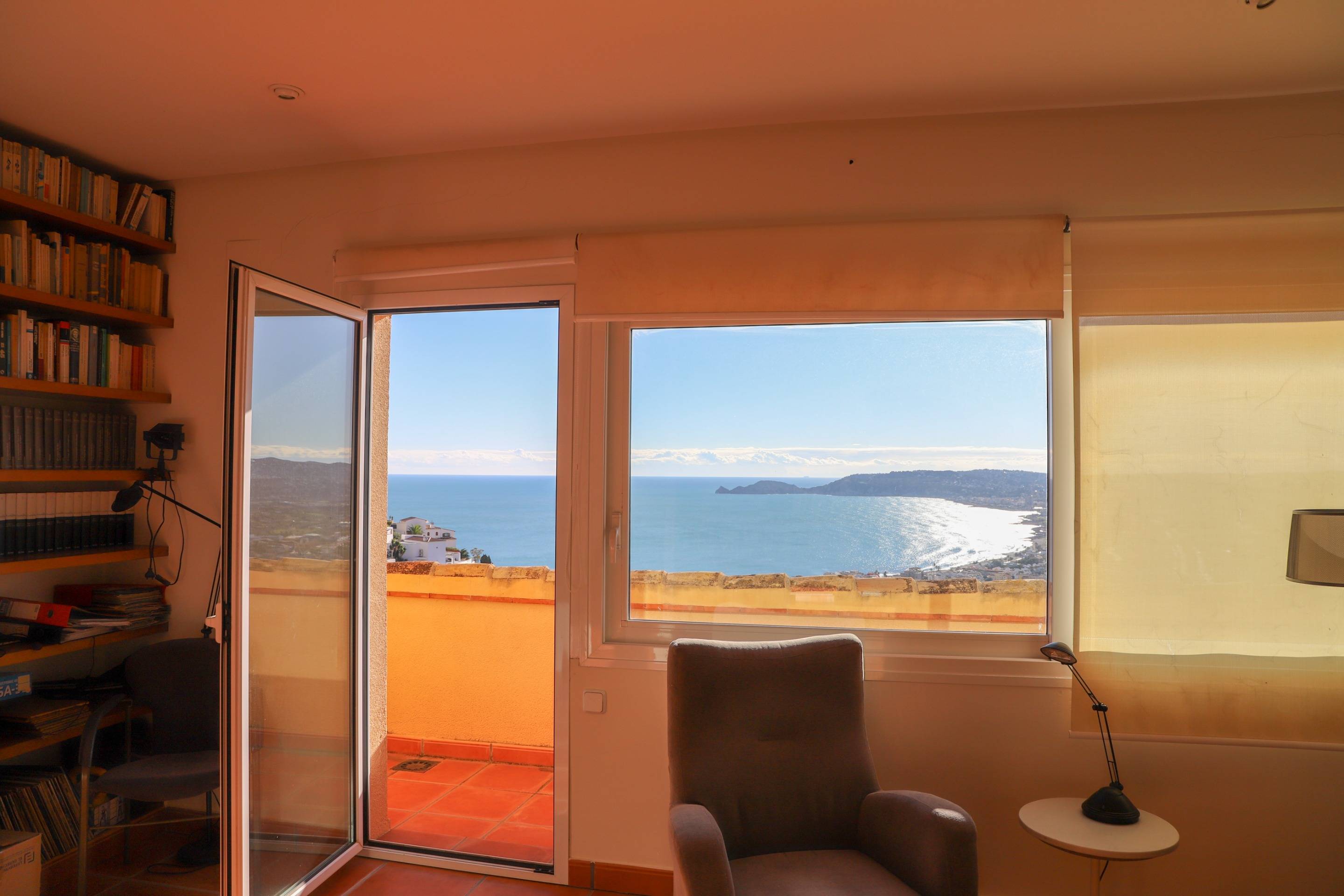 Chalet à Jávea avec vue panoramique sur la mer et piscine privée