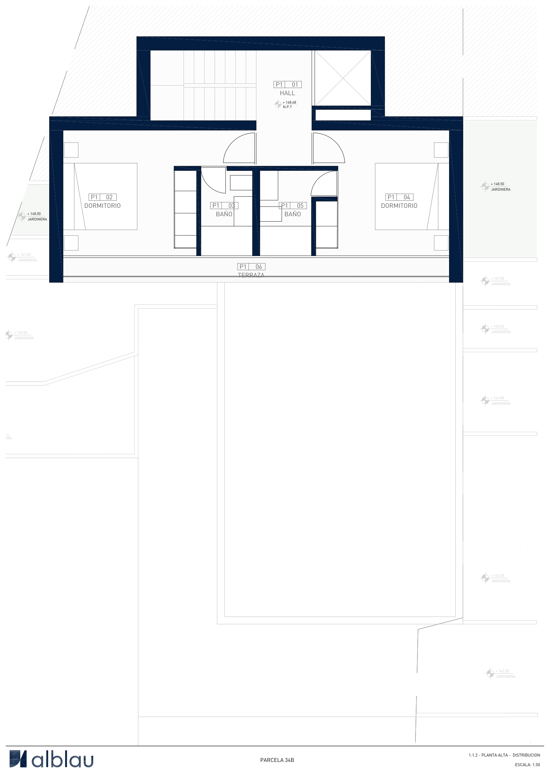 Plan technique du premier étage présentant deux chambres avec salles de bains attenantes, un hall central avec ascenseur et une terrasse commune.