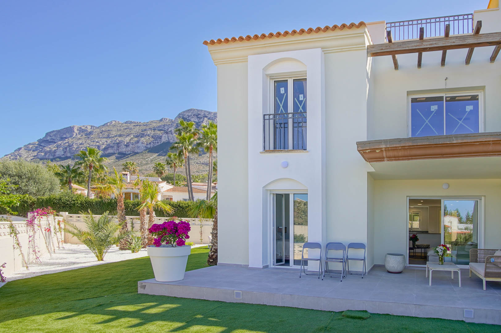 Appartement en rez-de-chaussée à Dénia, La Pedrera avec vue Montgó
