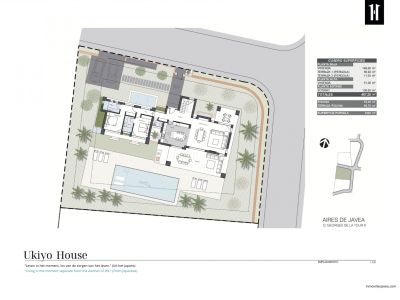 Plan détaillé du rez-de-chaussée de la villa, montrant la distribution des espaces intérieurs, piscine privée, terrasses et jardins avec parking.