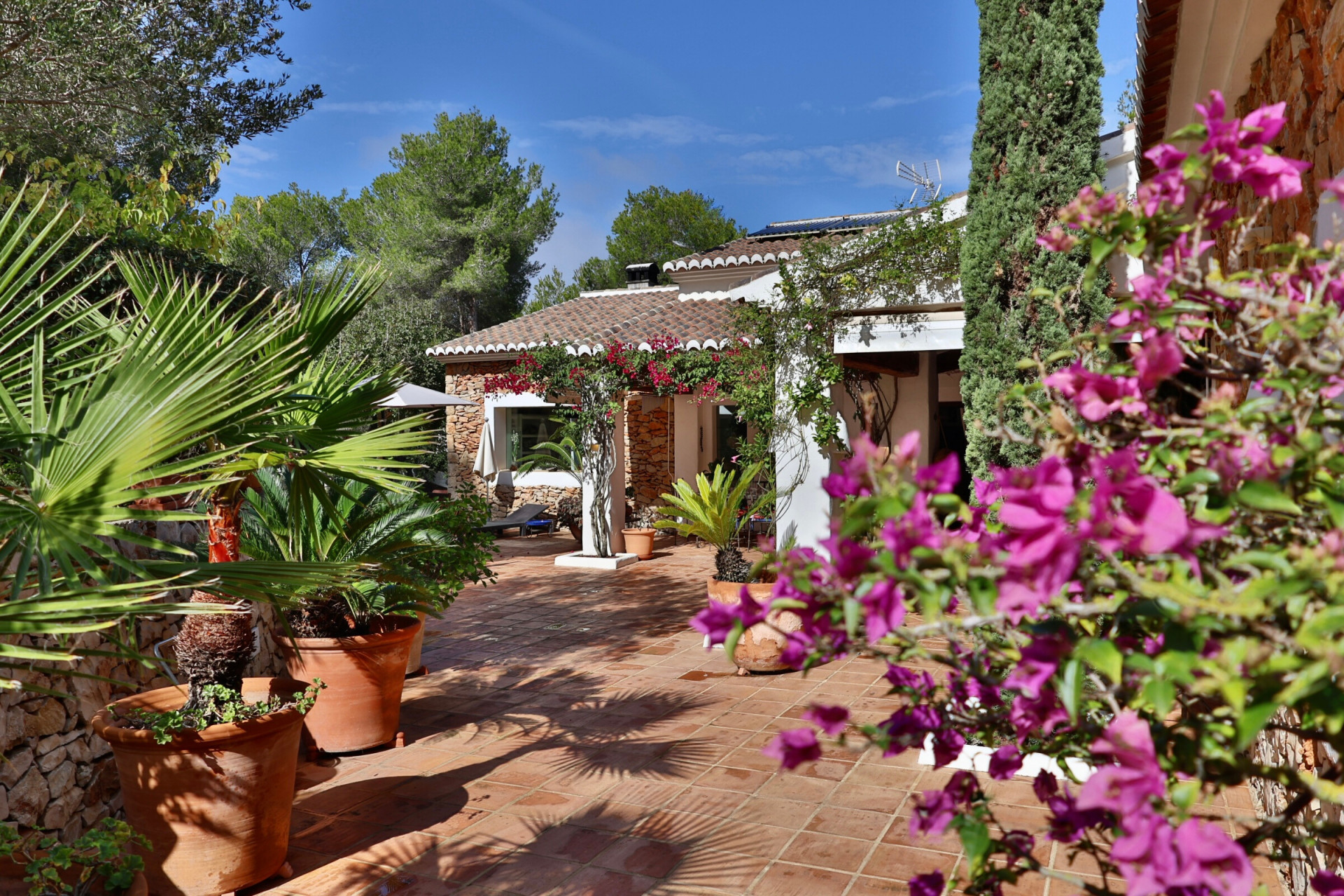 Villa à Jávea: Vues Mer Panoramiques et Terrain Plat