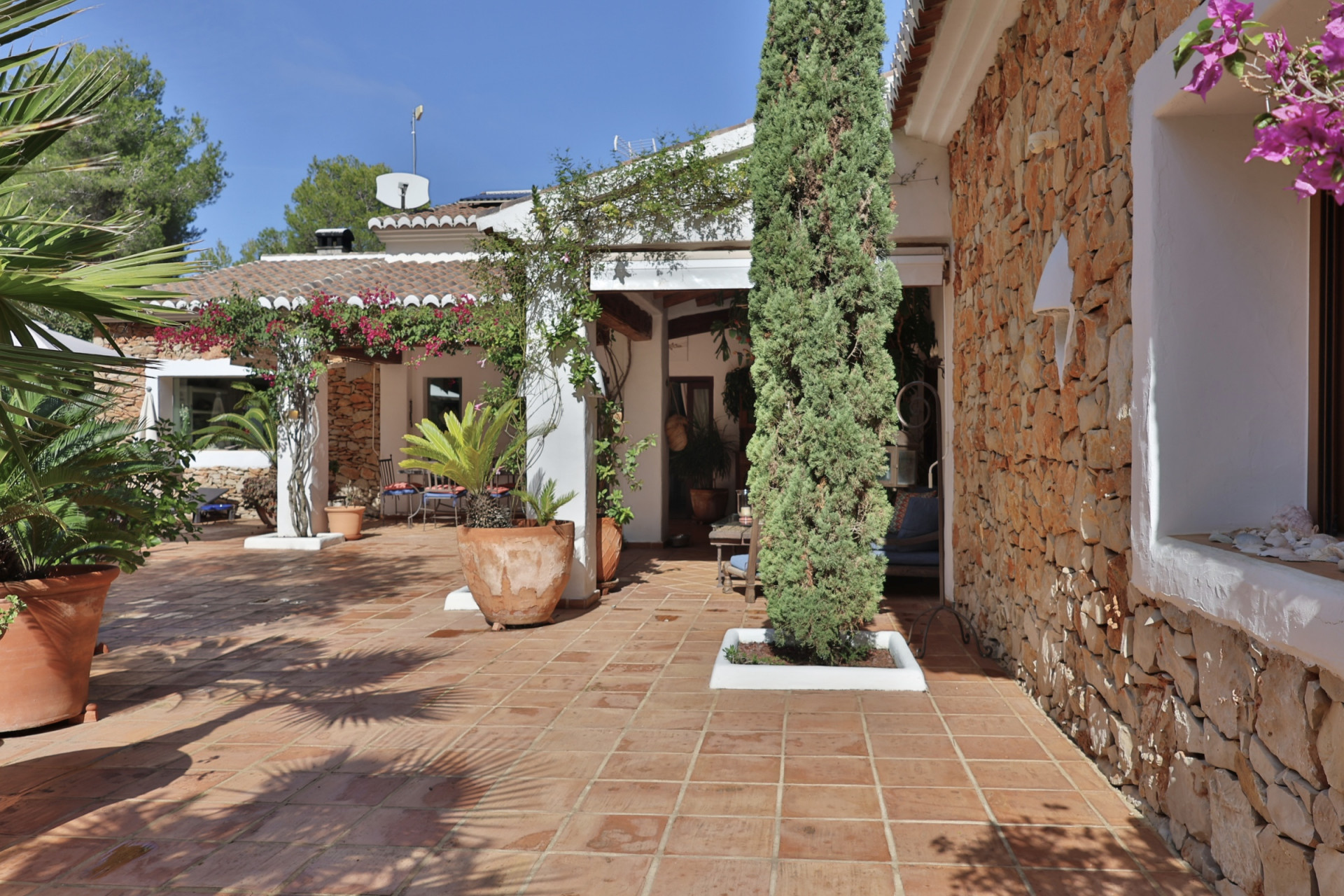 Villa à Jávea: Vues Mer Panoramiques et Terrain Plat