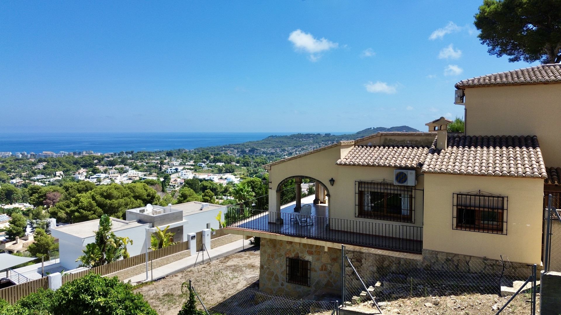 Villa à Jávea, Adsubia: Vues Panoramiques et Potentiel Piscine
