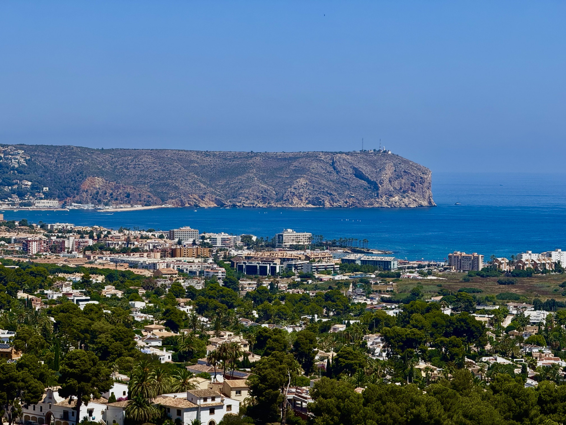 Villa à Jávea, Adsubia: Vues Panoramiques et Potentiel Piscine