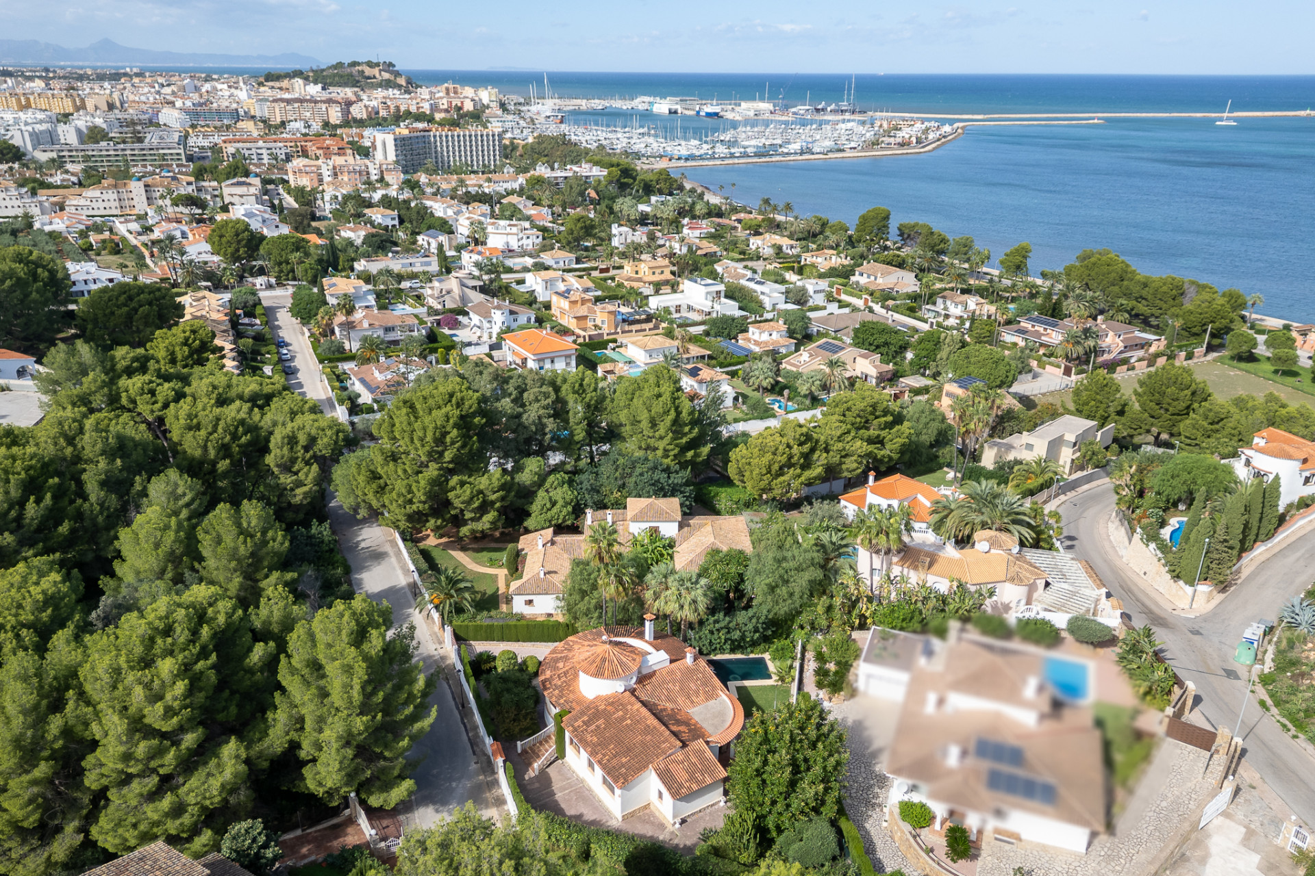 Villa à Dénia avec Piscine et Vues Imprenables