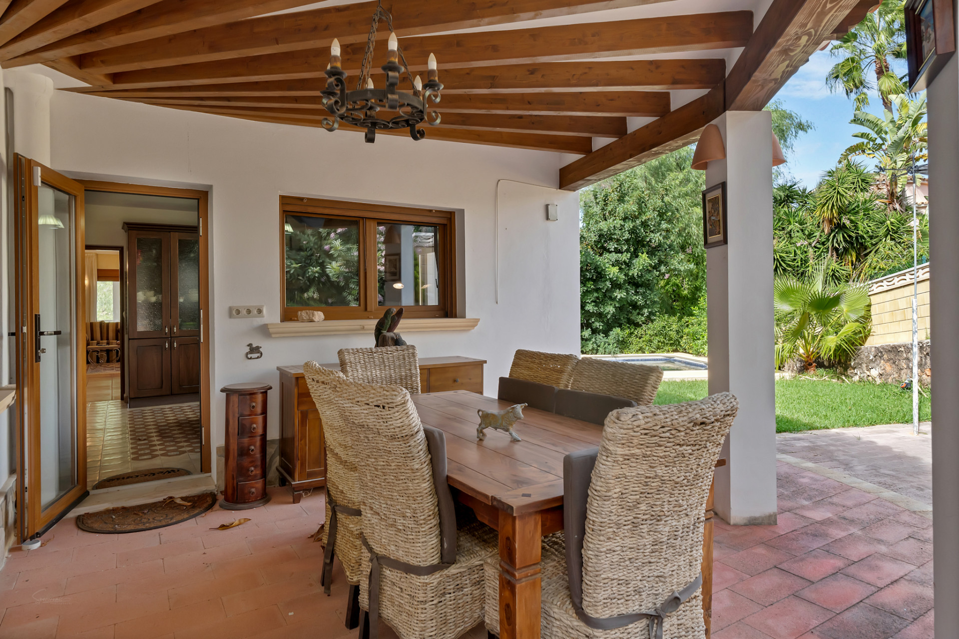 Villa à Dénia avec Piscine et Vues Imprenables