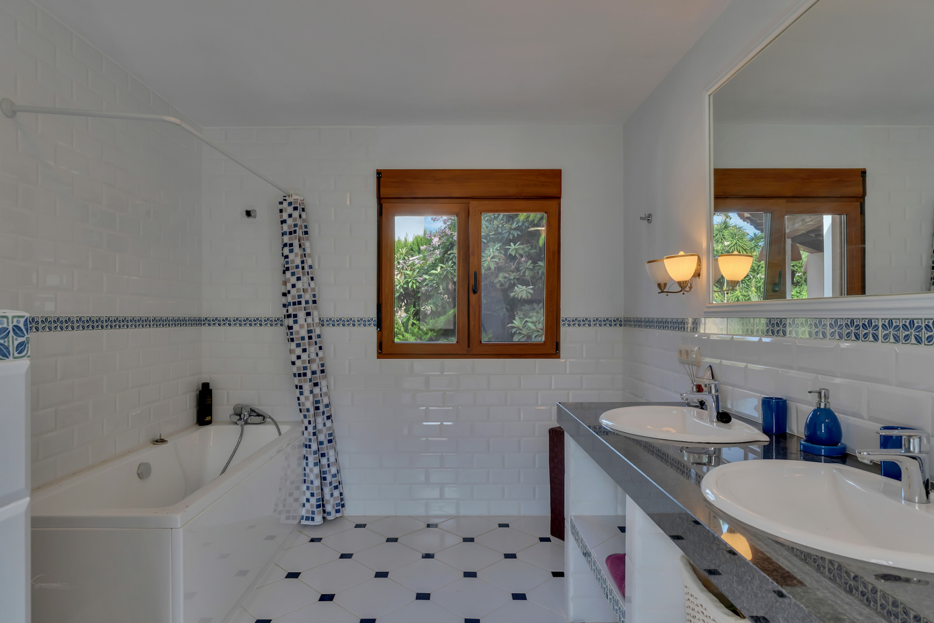 Villa à Dénia avec Piscine et Vues Imprenables