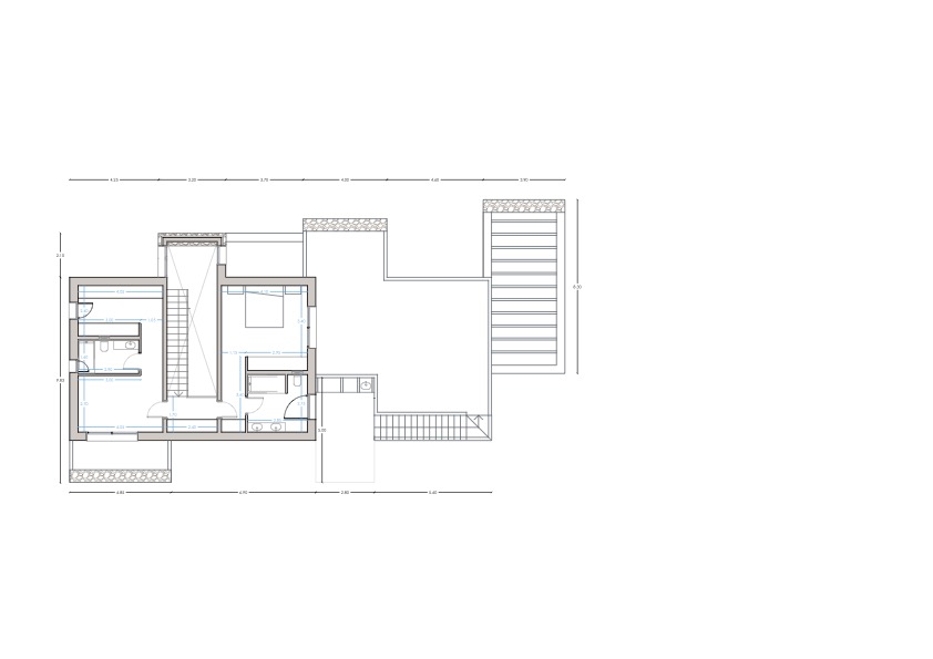Plan technique détaillant la disposition de deux chambres avec salles de bains privatives, l'escalier et une vaste terrasse extérieure avec mesures.