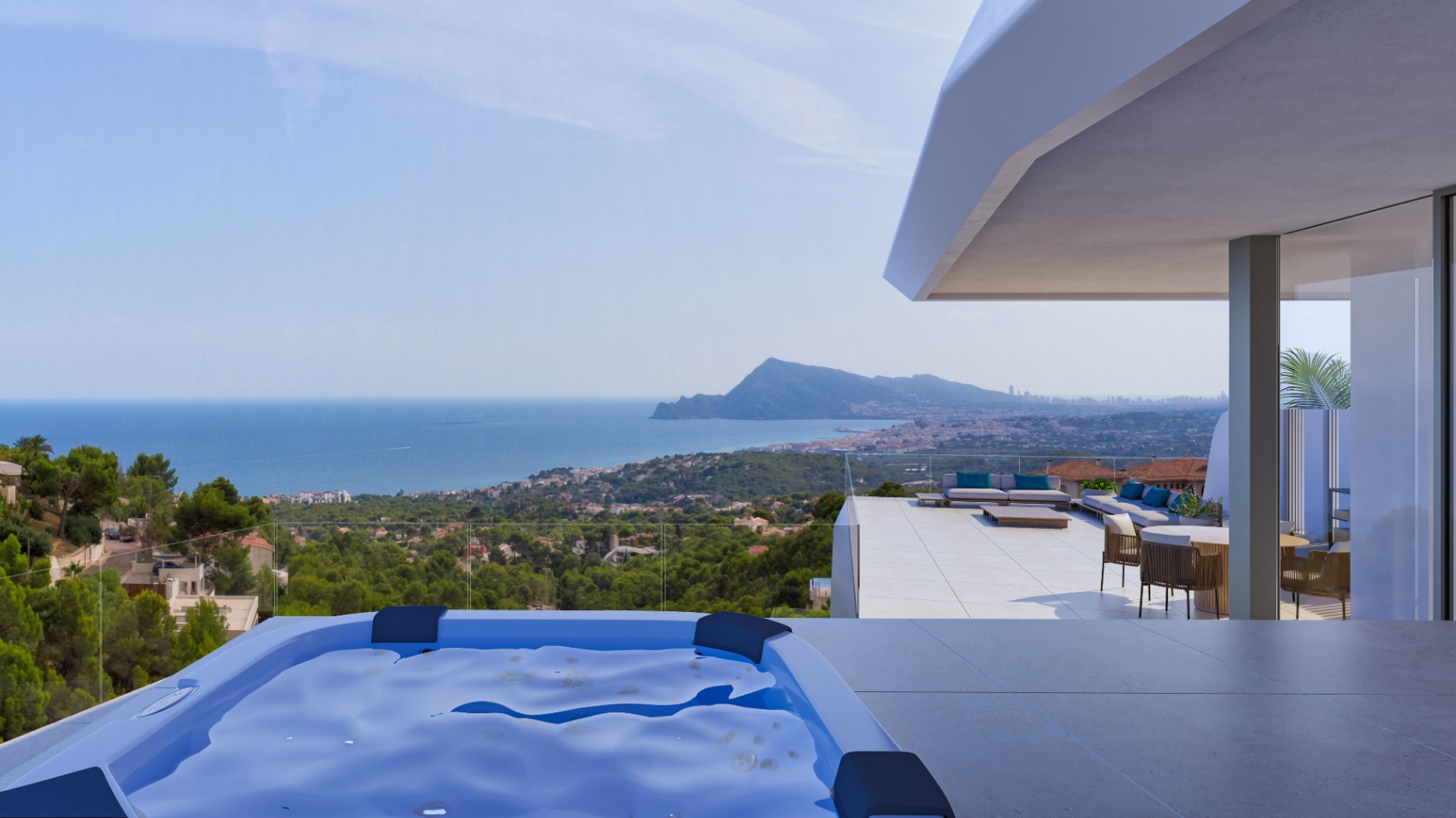 Terrasse supérieure avec jacuzzi intégré, carrelage en grès cérame et vue panoramique sur la Méditerranée et la baie d'Altea.
