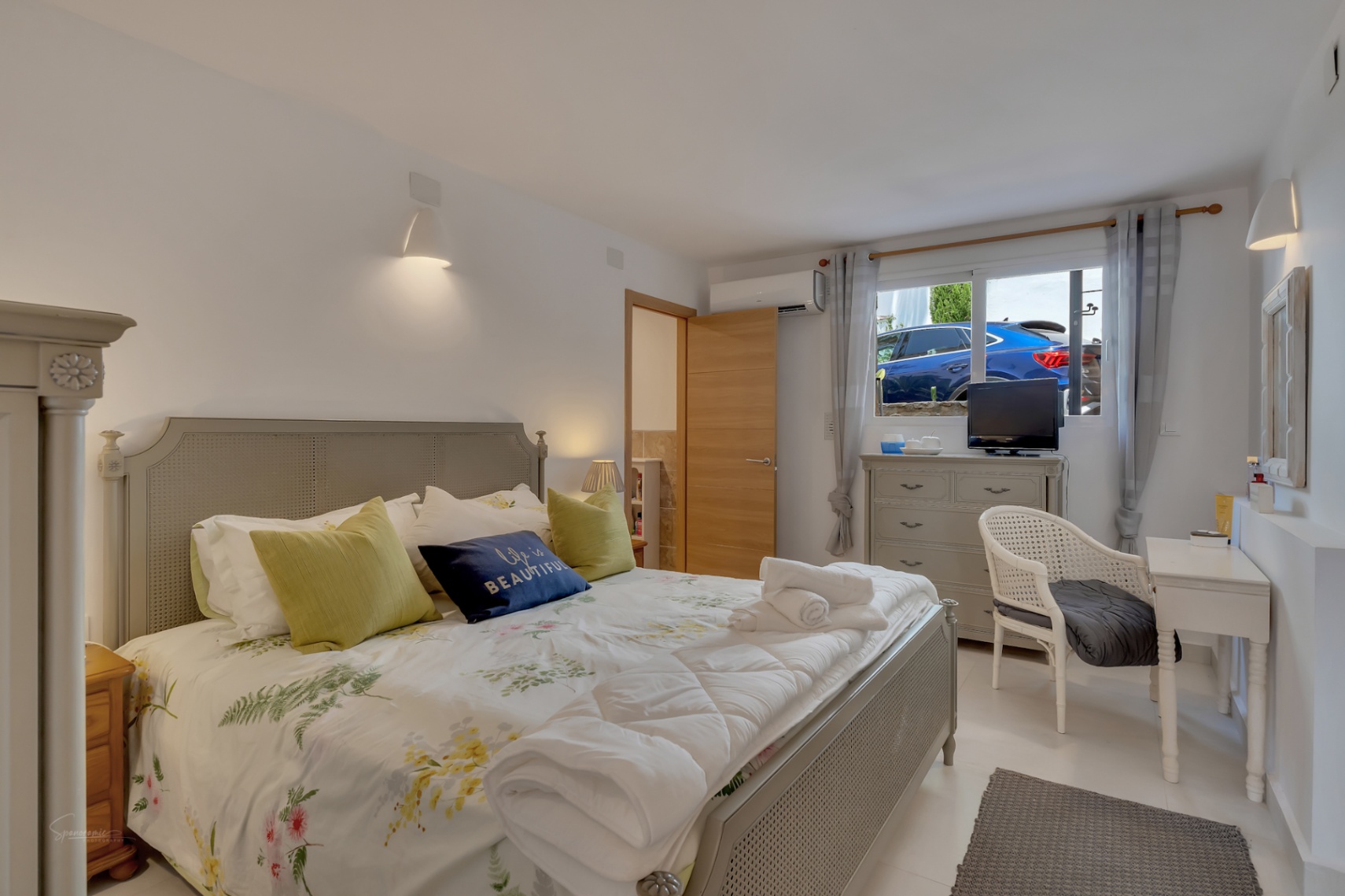 Villa à Jávea avec Piscine Privée et Vue sur la Montagne