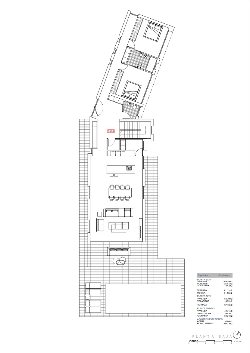 Plan technique du rez-de-chaussée détaillant la disposition du salon, de la cuisine avec îlot, de deux chambres et de la terrasse de 81 m² avec piscine privée.