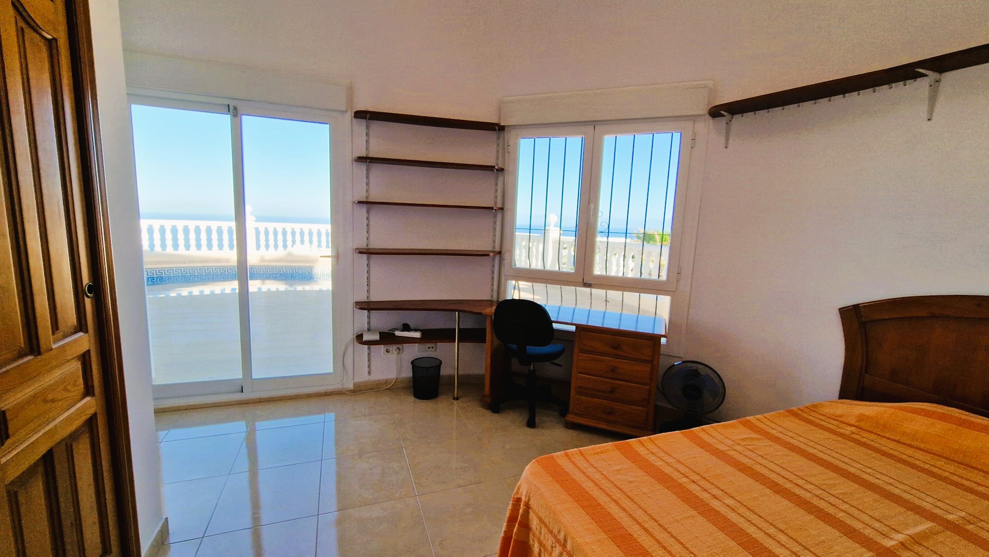 GV-13