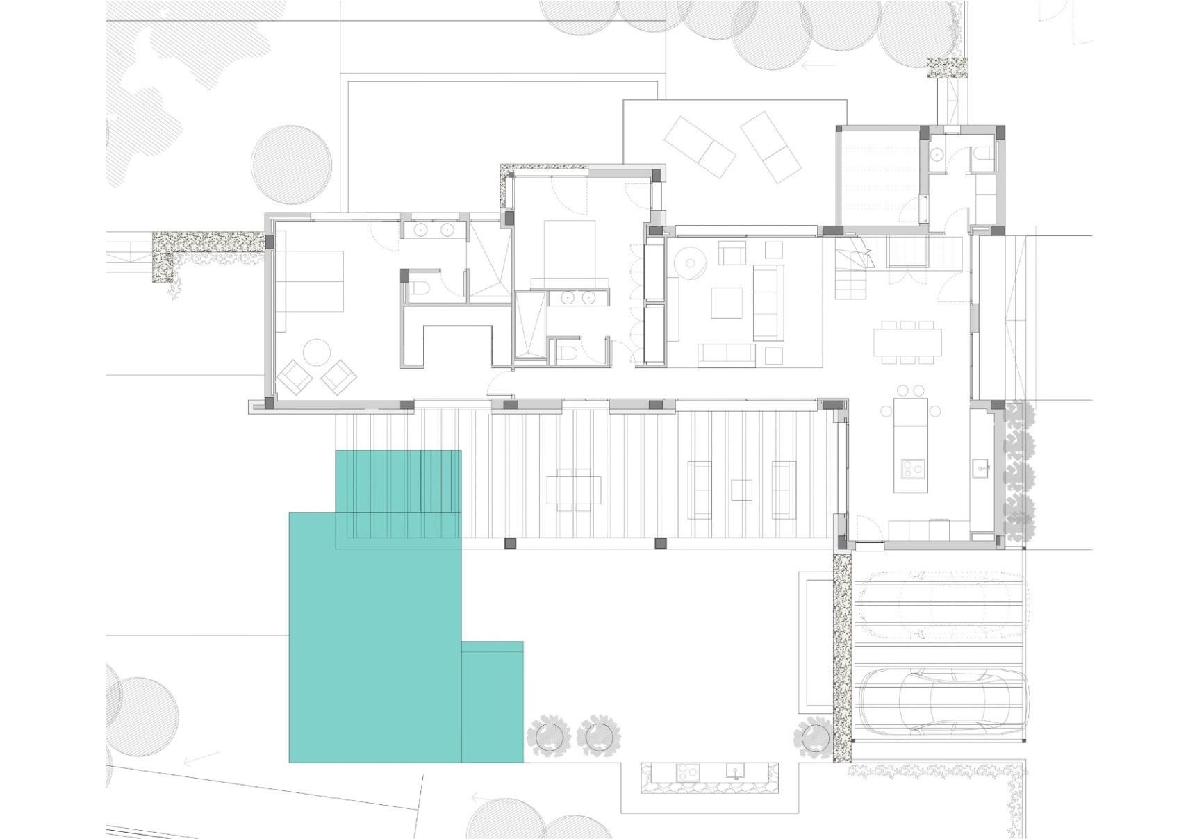 Plan d'architecte du rez-de-chaussée présentant la disposition des trois chambres, l'espace de vie ouvert, la cuisine avec îlot, les terrasses et la piscine.