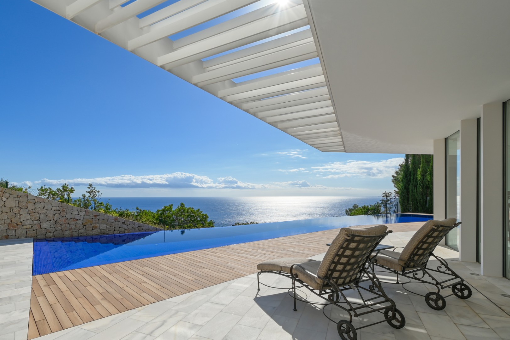 Villas con piscina privada en venta en Jávea